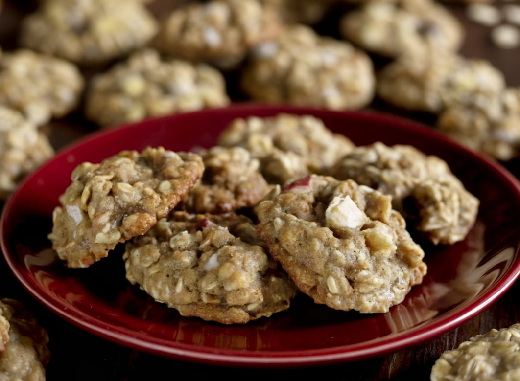Apple Oatmeal Cookies Recipe