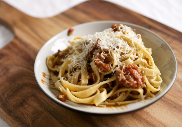 Fettuccini Bolognese