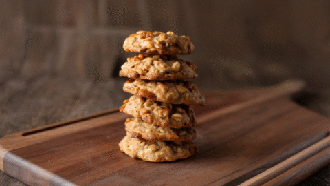 Peaches And Cream Oatmeal Cookies