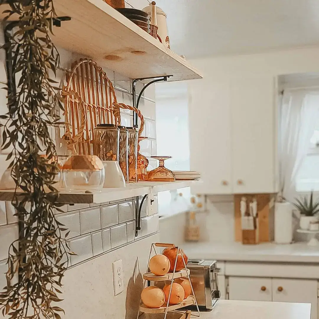 Tiered Fruit Stand Adds a Pop of Color to Countertop