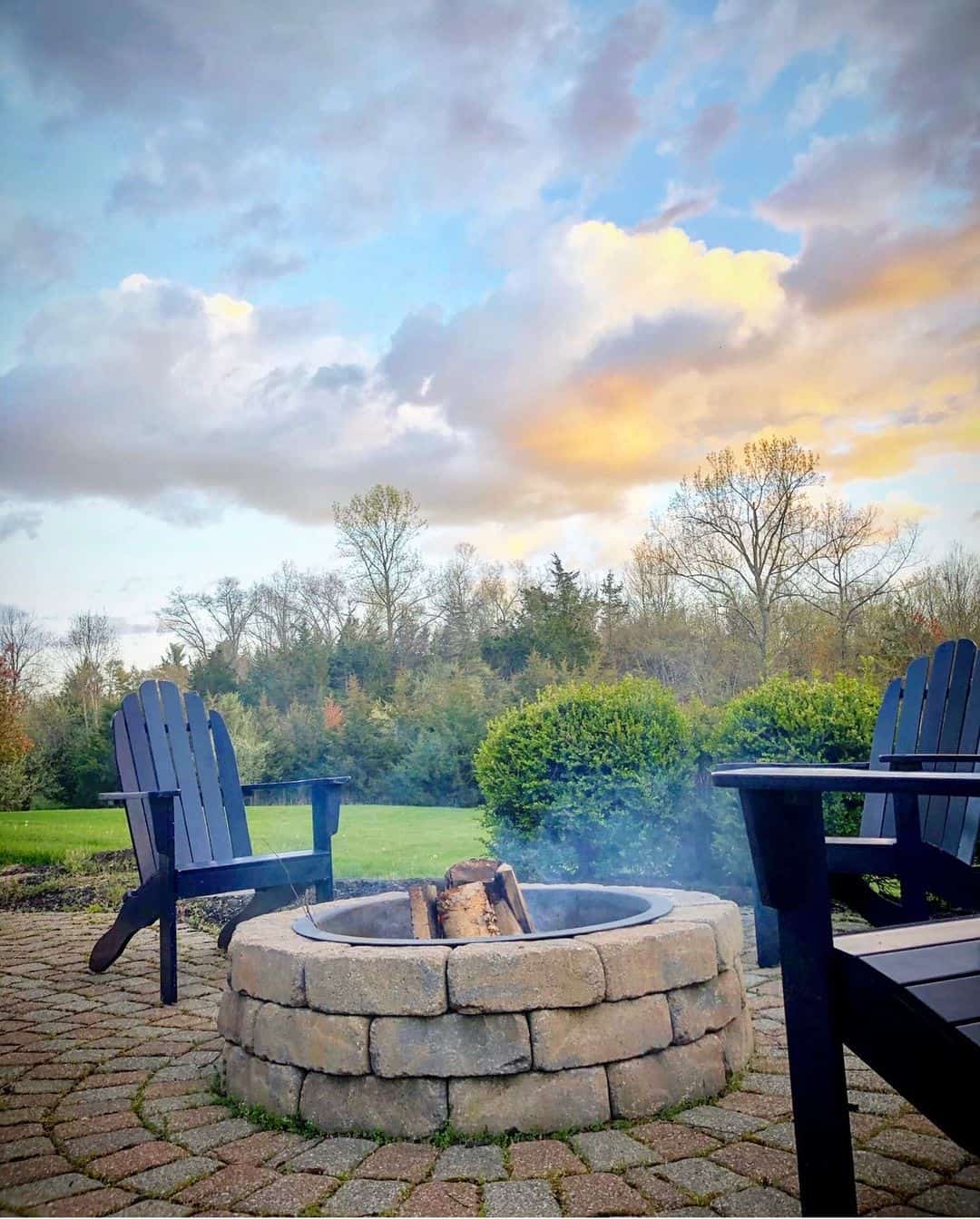Dark Adirondack Chairs Create Simple, Inviting Seating
