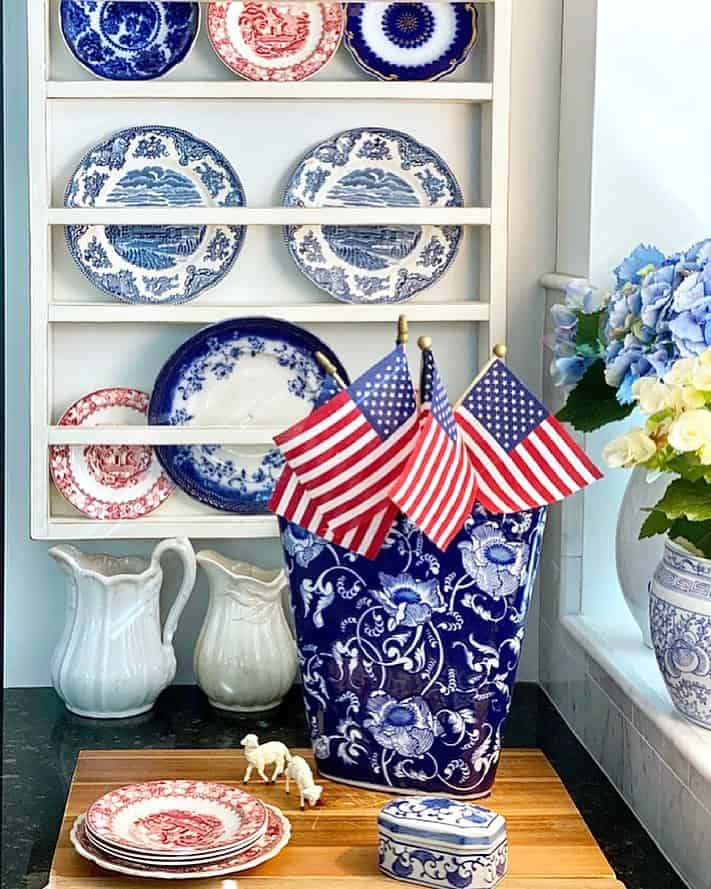 Tiered Plate Rack Displays Blue and White Ceramics