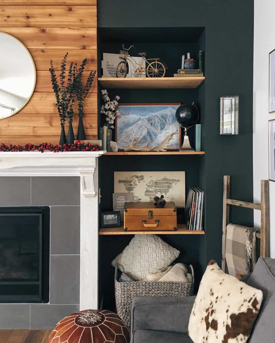 Wooden trunk and vinyl records create a vintage vignette