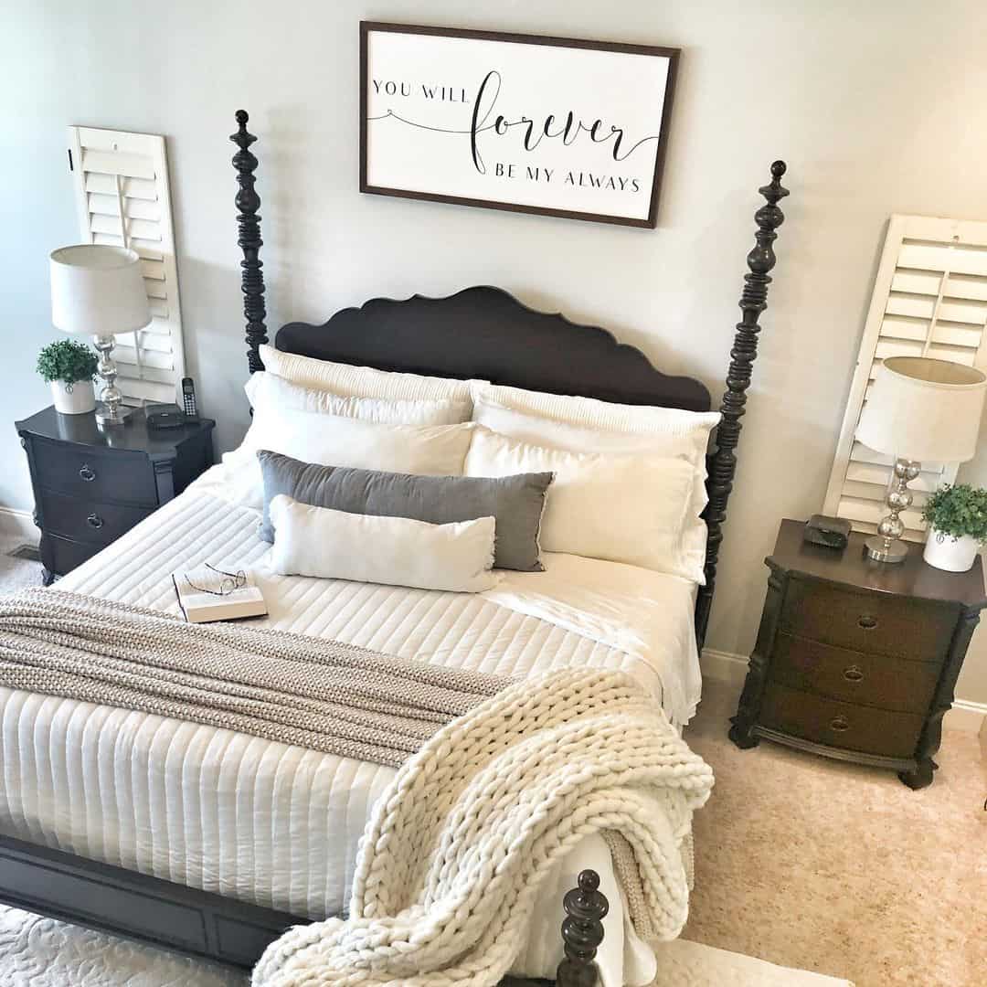 Textured Knit Throw Adds Cozy Layers to a Dark Bed