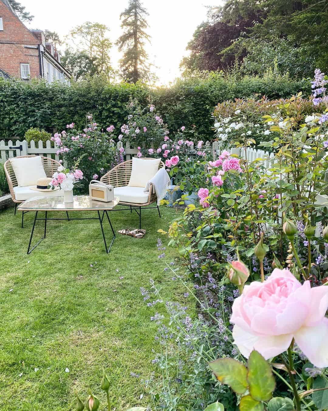 Woven Rattan Seating for a Cozy Garden Nook