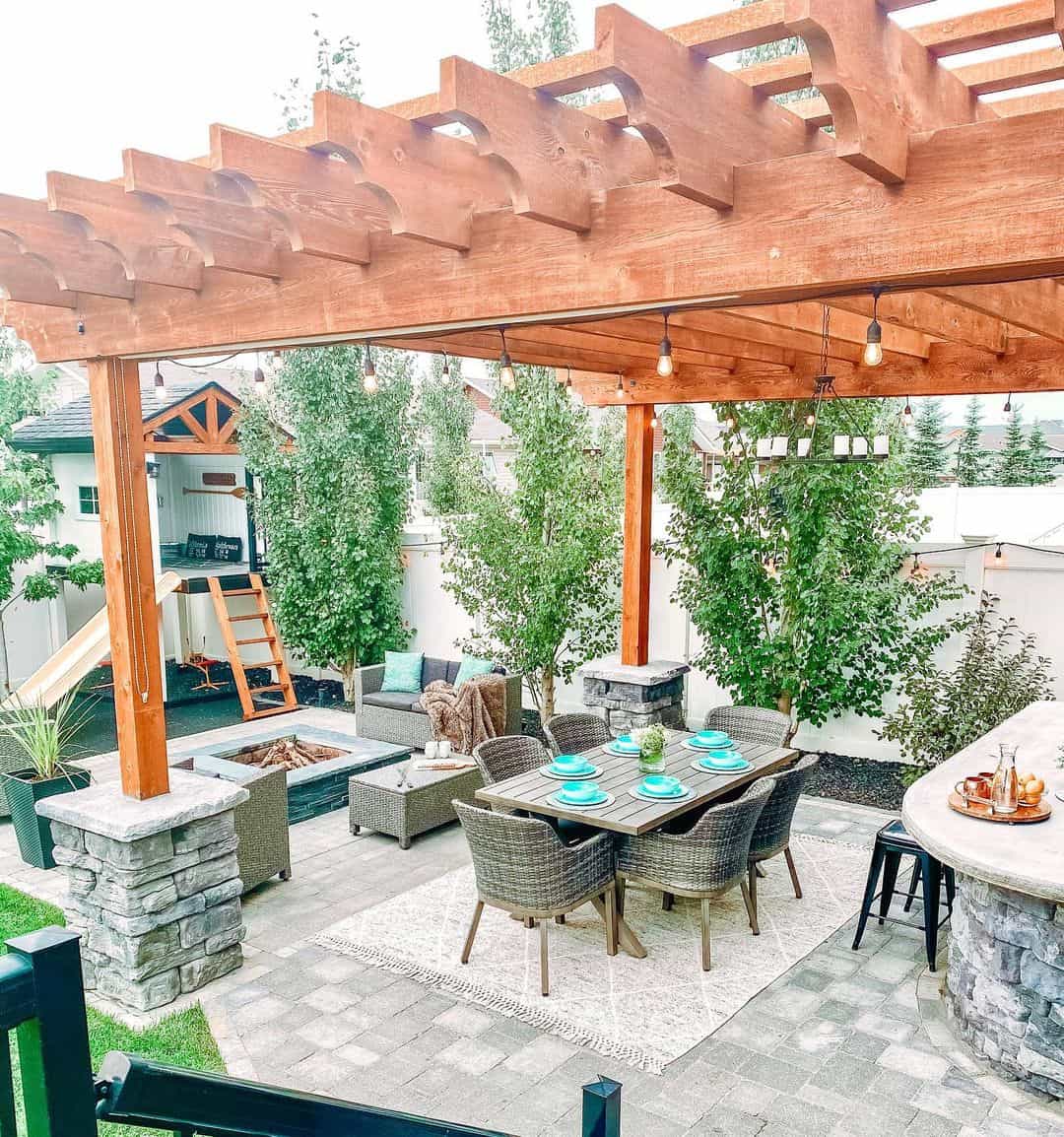 Layer Pergola Lighting for Evening Ambiance