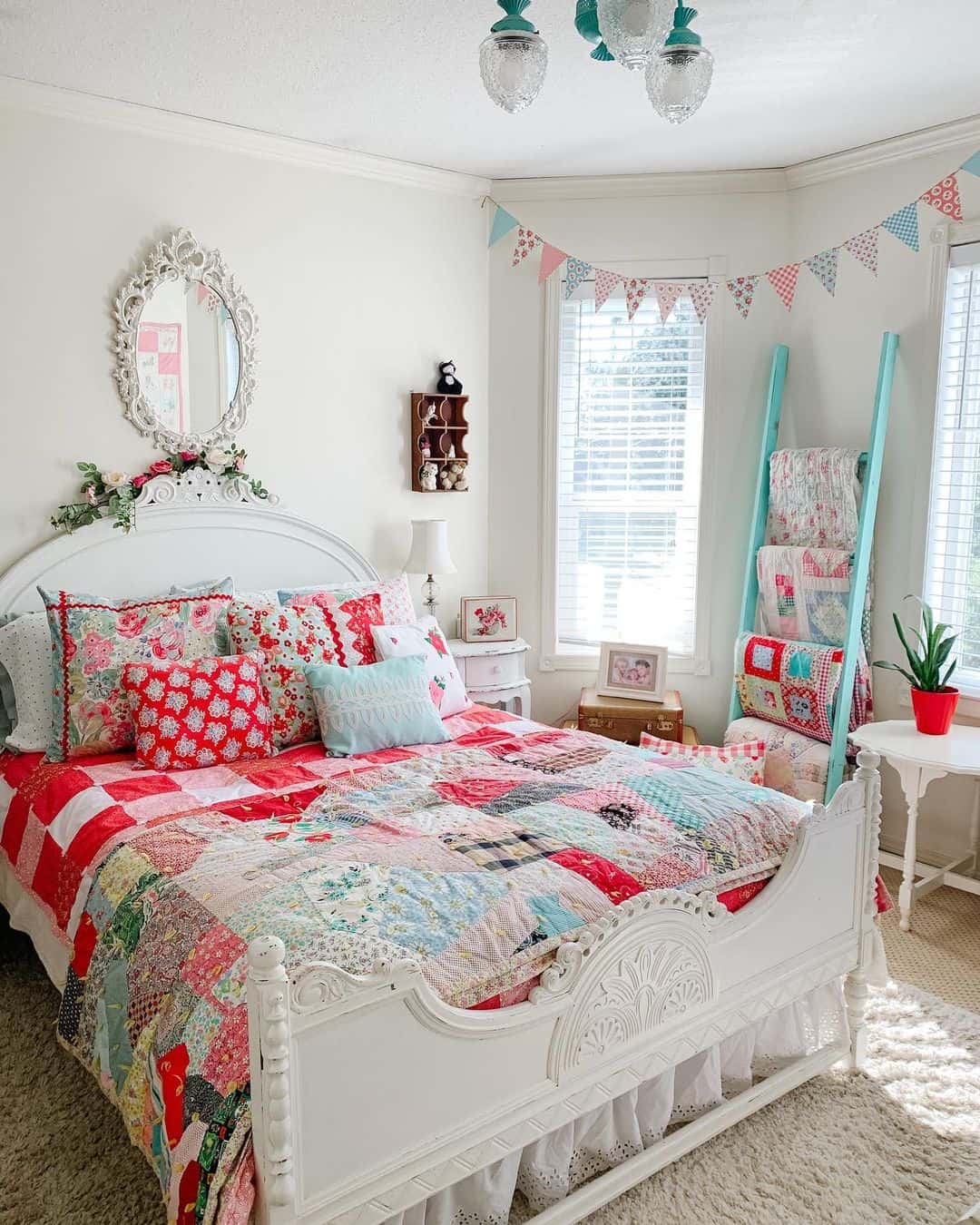Aqua Ladder Displays Folded Quilts and Throws
