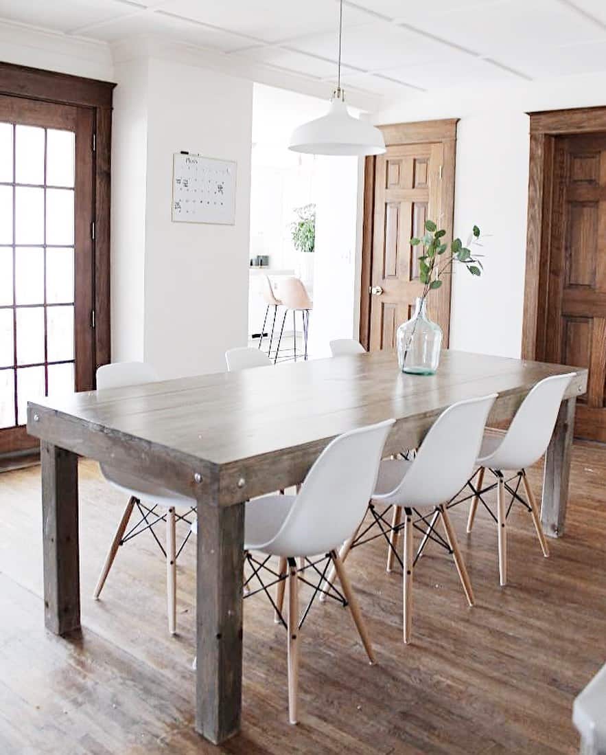 Molded Chairs with Wood Legs Complement Rustic Table