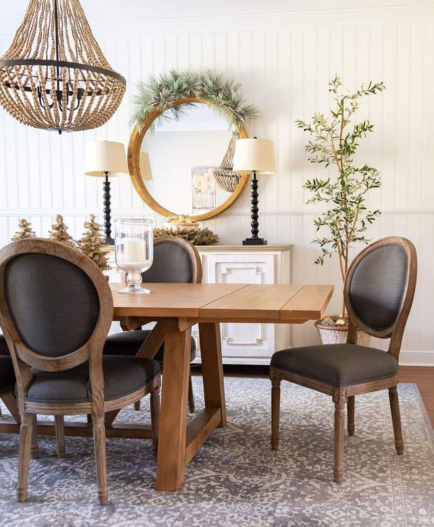 Adorn Your Mirror with a Seasonal Pine Garland