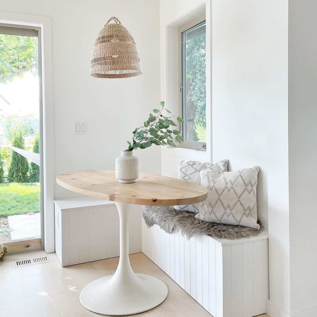 Woven Pendant Light Adds Natural Texture Above a Round Table