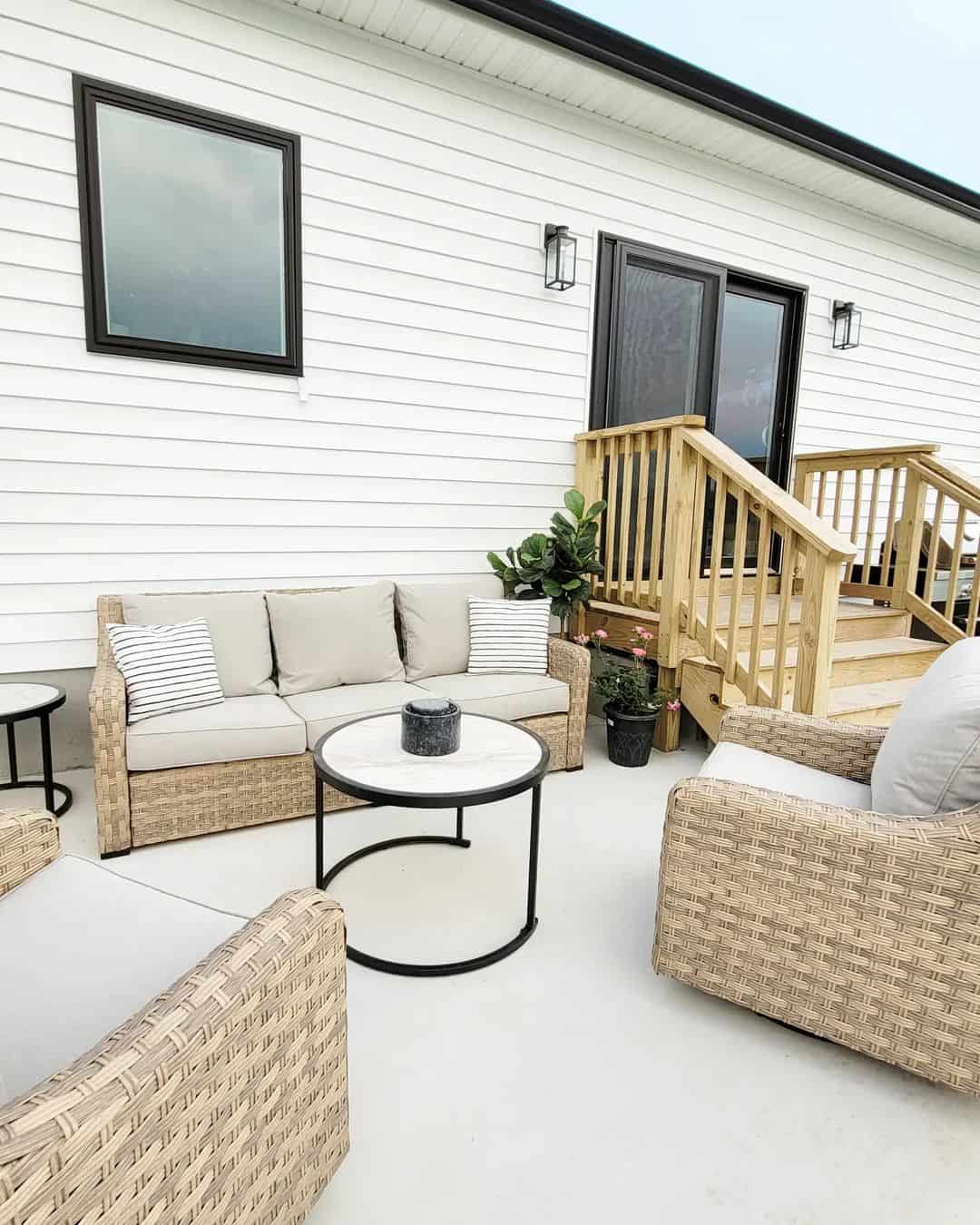 Woven Rattan Seating Creates a Relaxed Outdoor Lounge