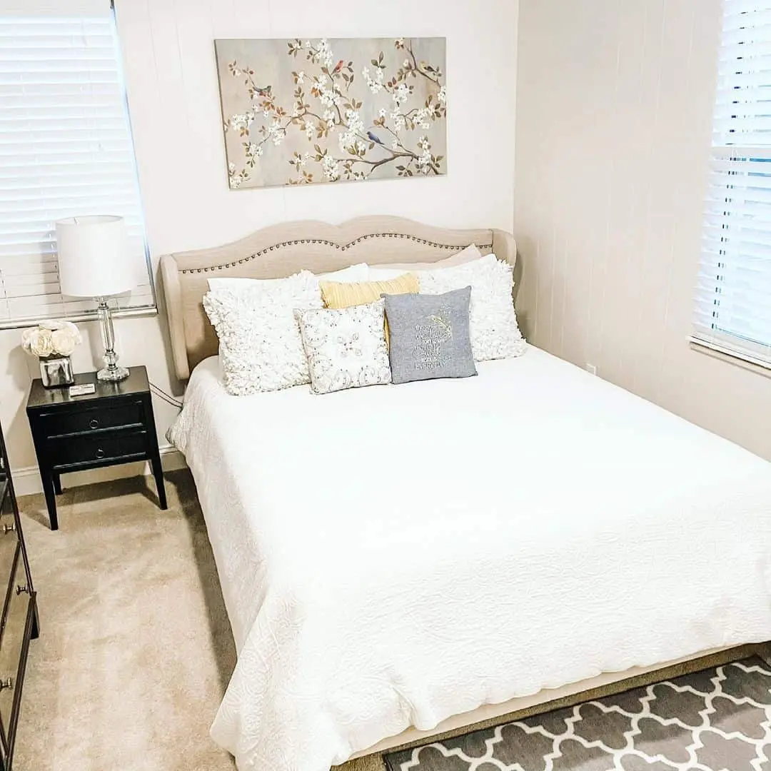 Textured Bedding Creates a Soft Foundation