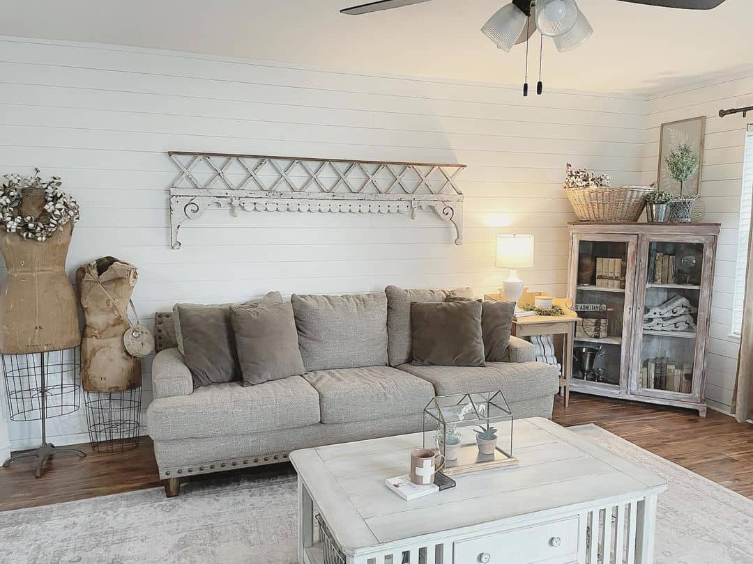 Incorporate Architectural Interest with a Lattice Shelf