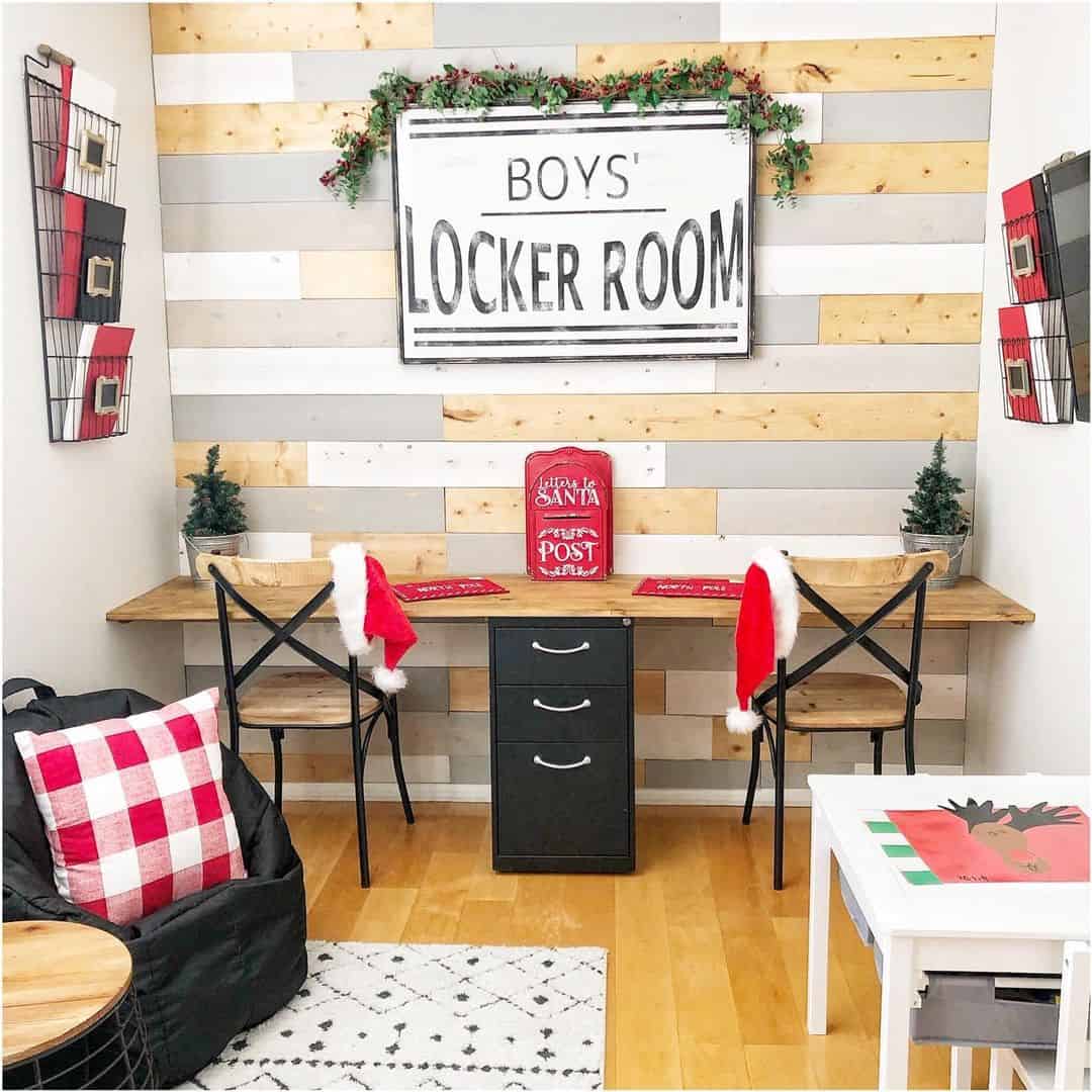 Wall-Mounted Mail Slots Keep Activity Zones Tidy