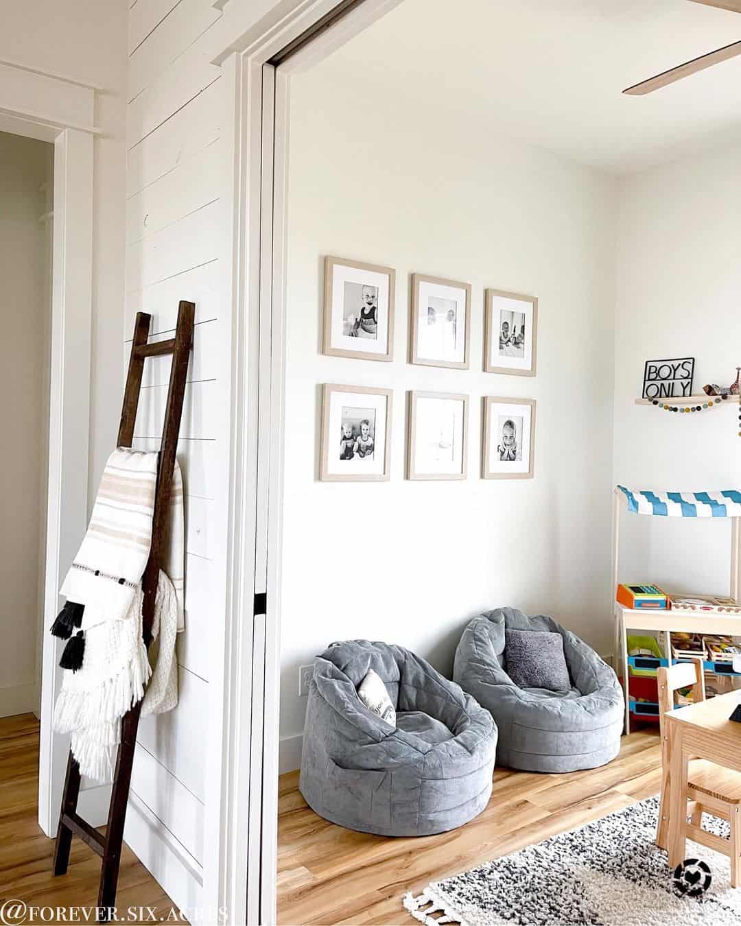 Six Framed Photos Create a Sweet Gallery Wall Above Cozy Seating