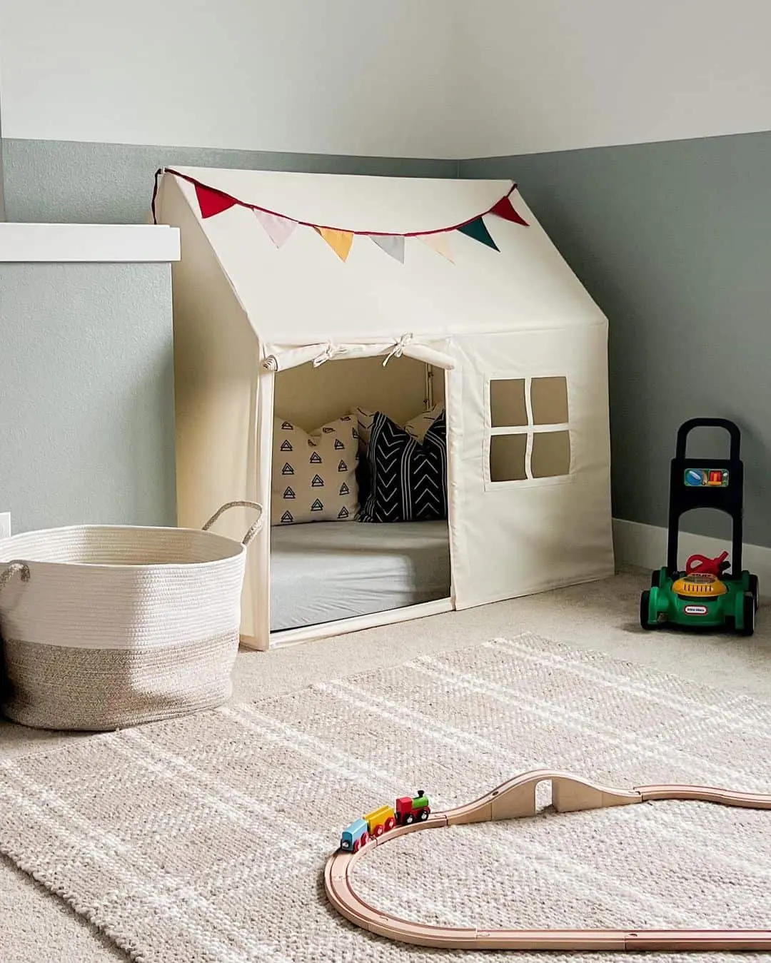 Fabric Play Tent With Bunting Adds Cozy Charm