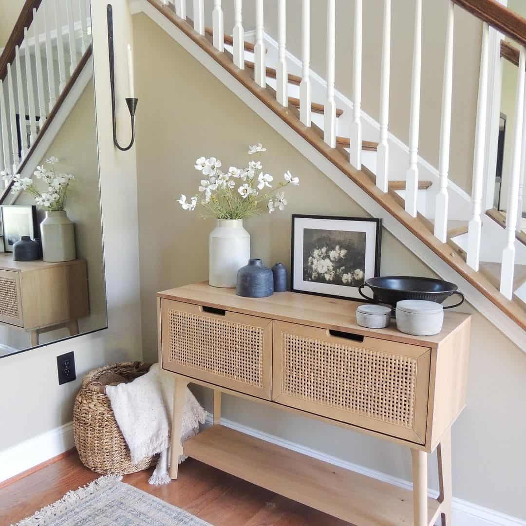 Cane-Front Console Adds Natural Texture to Entryway