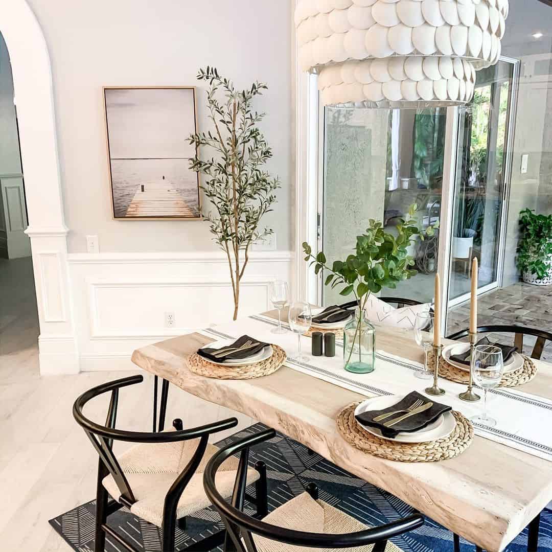 Layer Natural Textures with a Live-Edge Tabletop