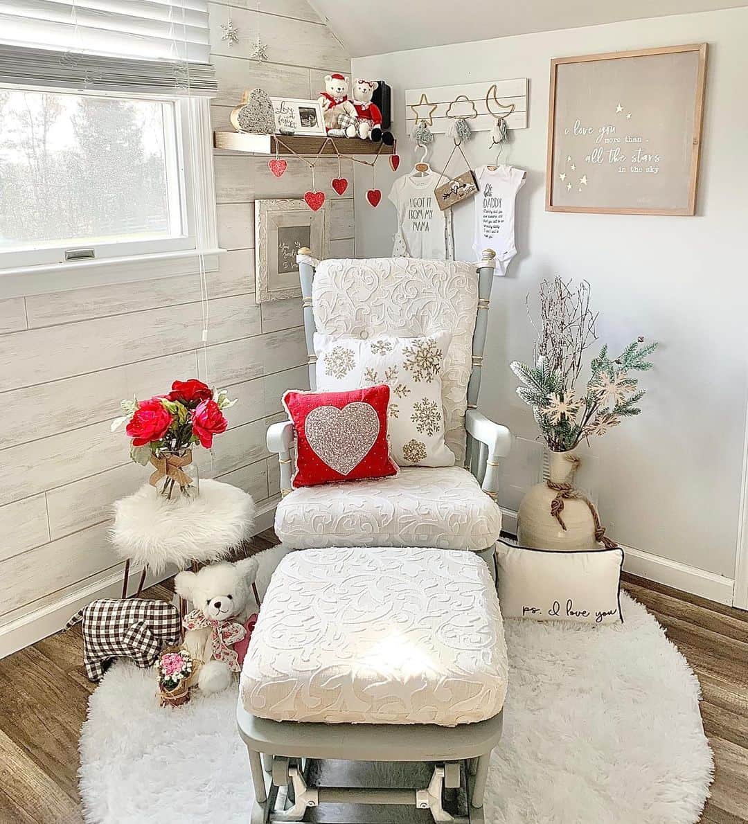 Layered Pillows Add Cozy Texture to Glider
