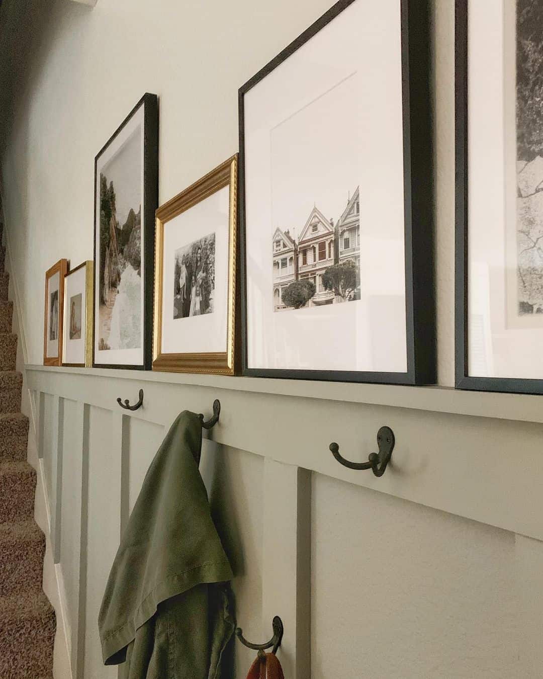 Board and Batten Wall With Integrated Hooks for Display