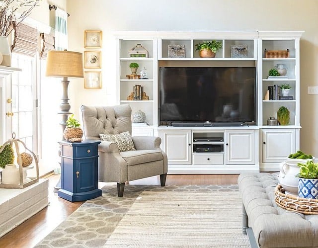 Frame your TV with white built-in shelving
