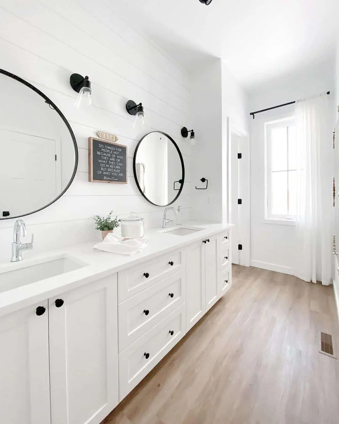 Incorporate a Personal Touch with Chalkboard Art
