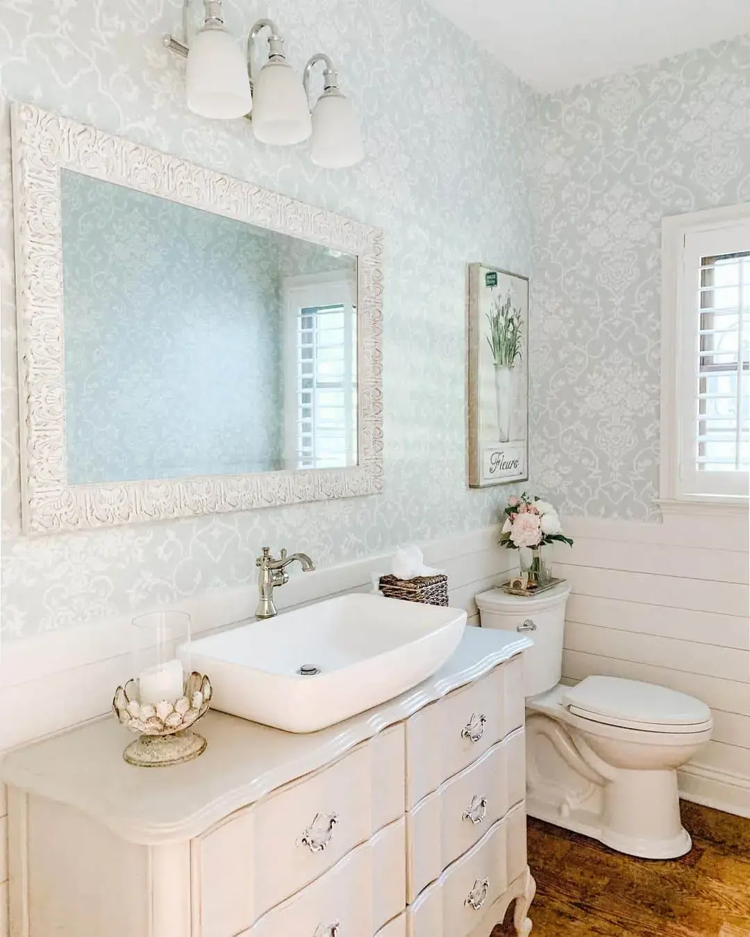 Crystal Drawer Pulls Add Antique Charm to a Dresser Vanity