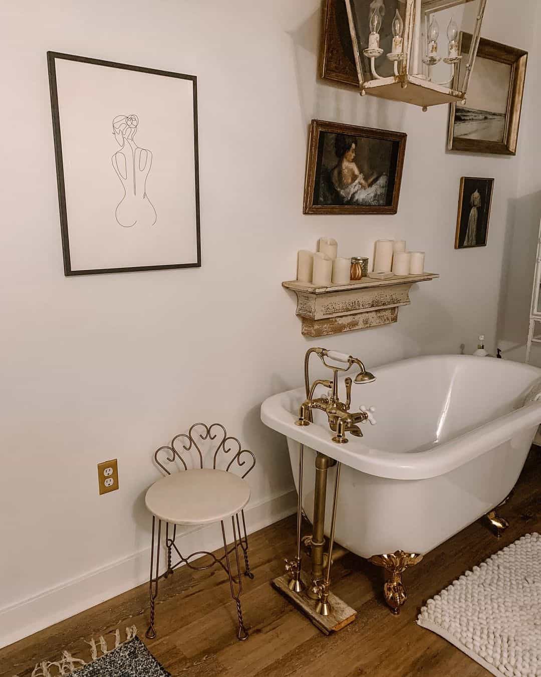 Ornate Metal Stool Adds a Vintage Touch to Your Bath