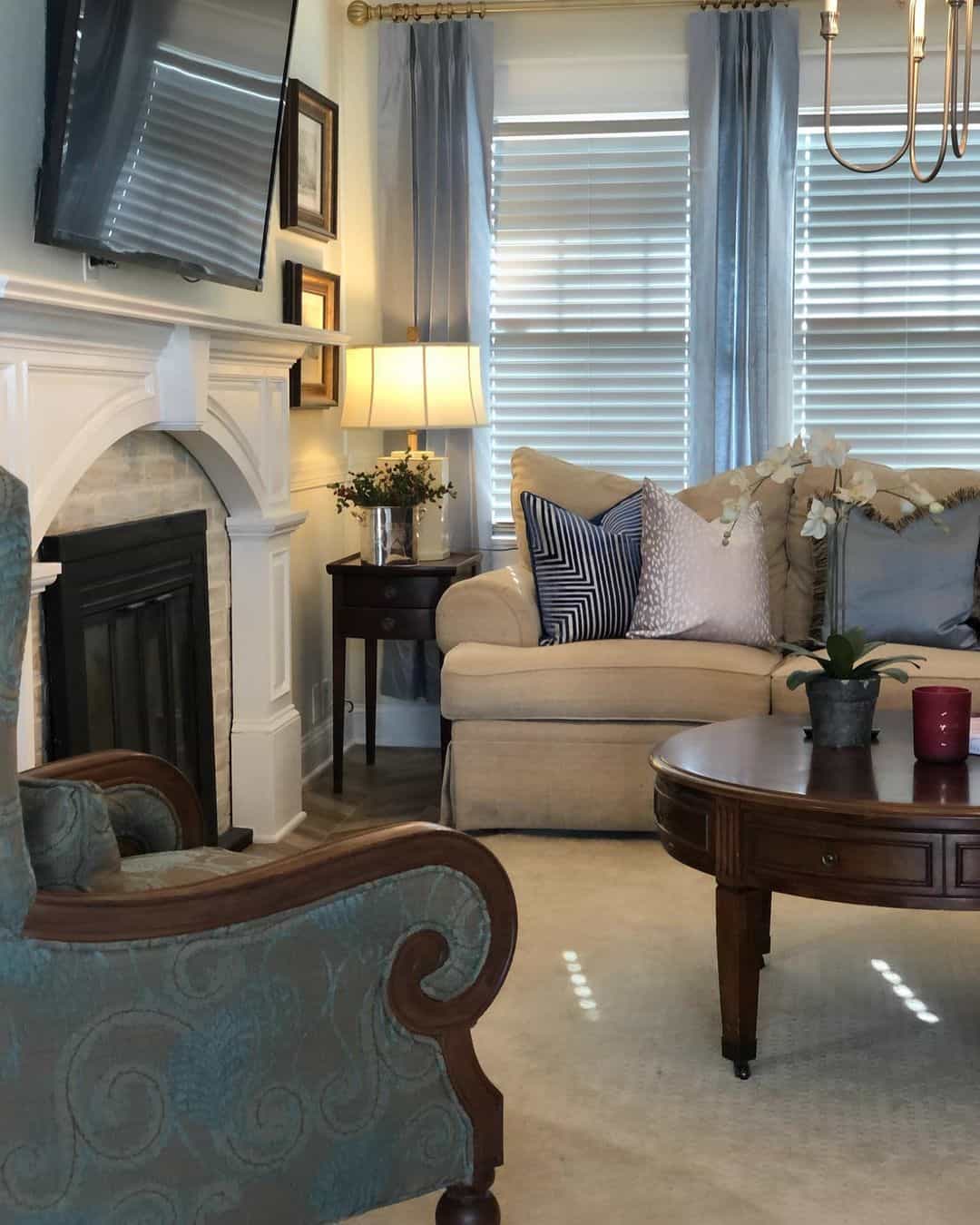 Layer Pillows for Cozy Sofa Texture