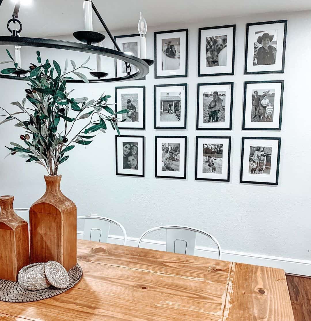Grid Your Memories with Twelve Black and White Photos