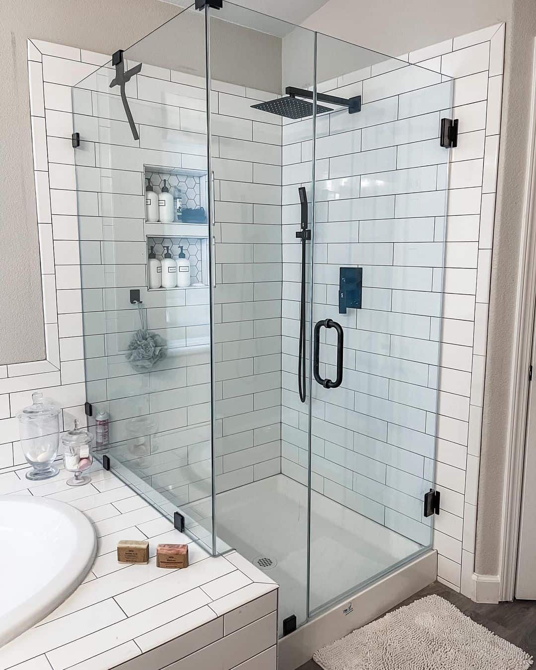 Line Recessed Niches with Hexagonal Tile for Subtle Pattern