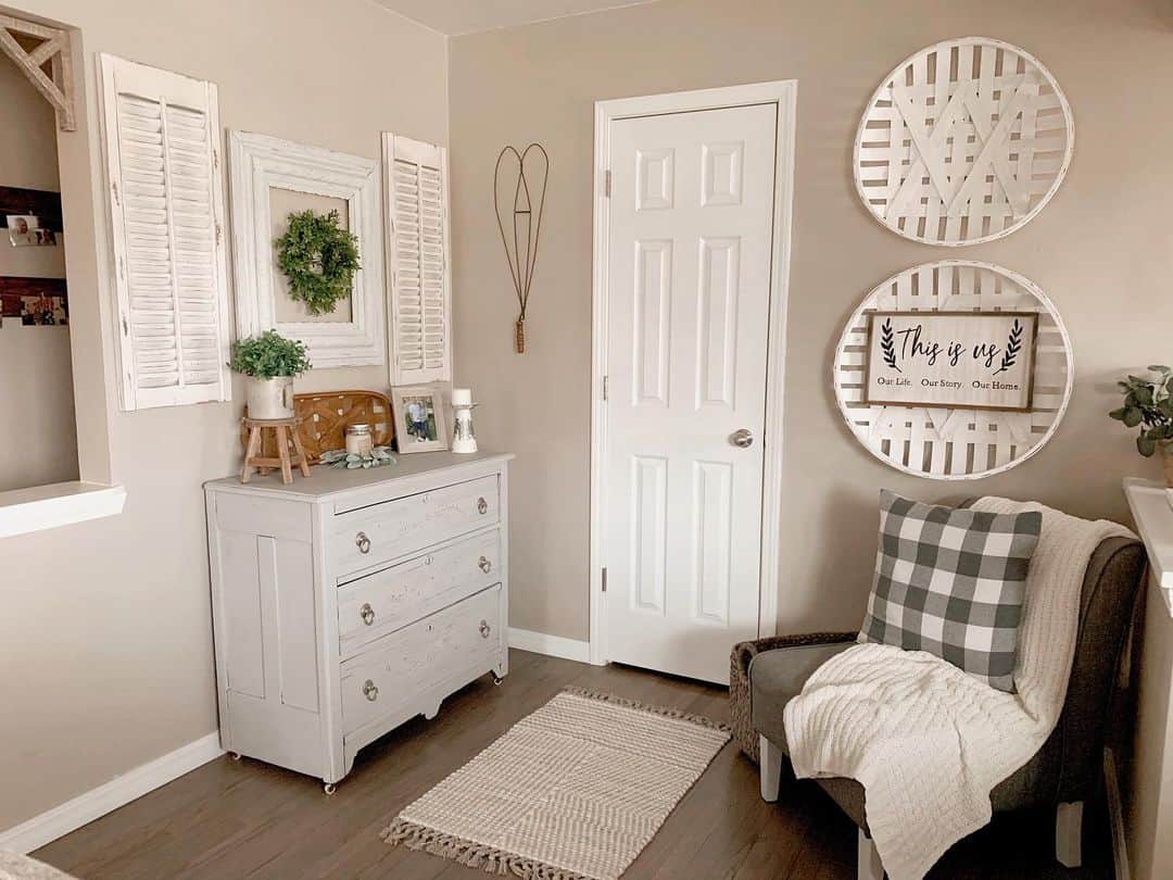 Round Tobacco Baskets Frame Inspiring Wall Art