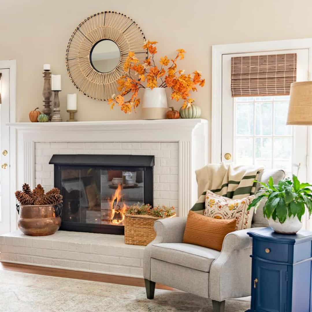 Round Mirror with Woven Sunburst Frame Adds Natural Texture