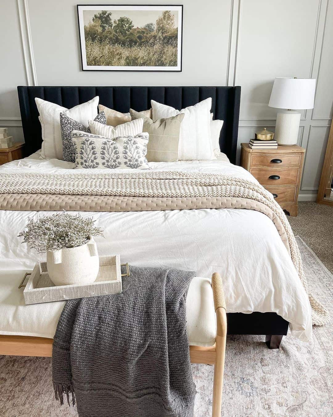 Textured Throw Blanket Adds Cozy Layer to Bedside Bench