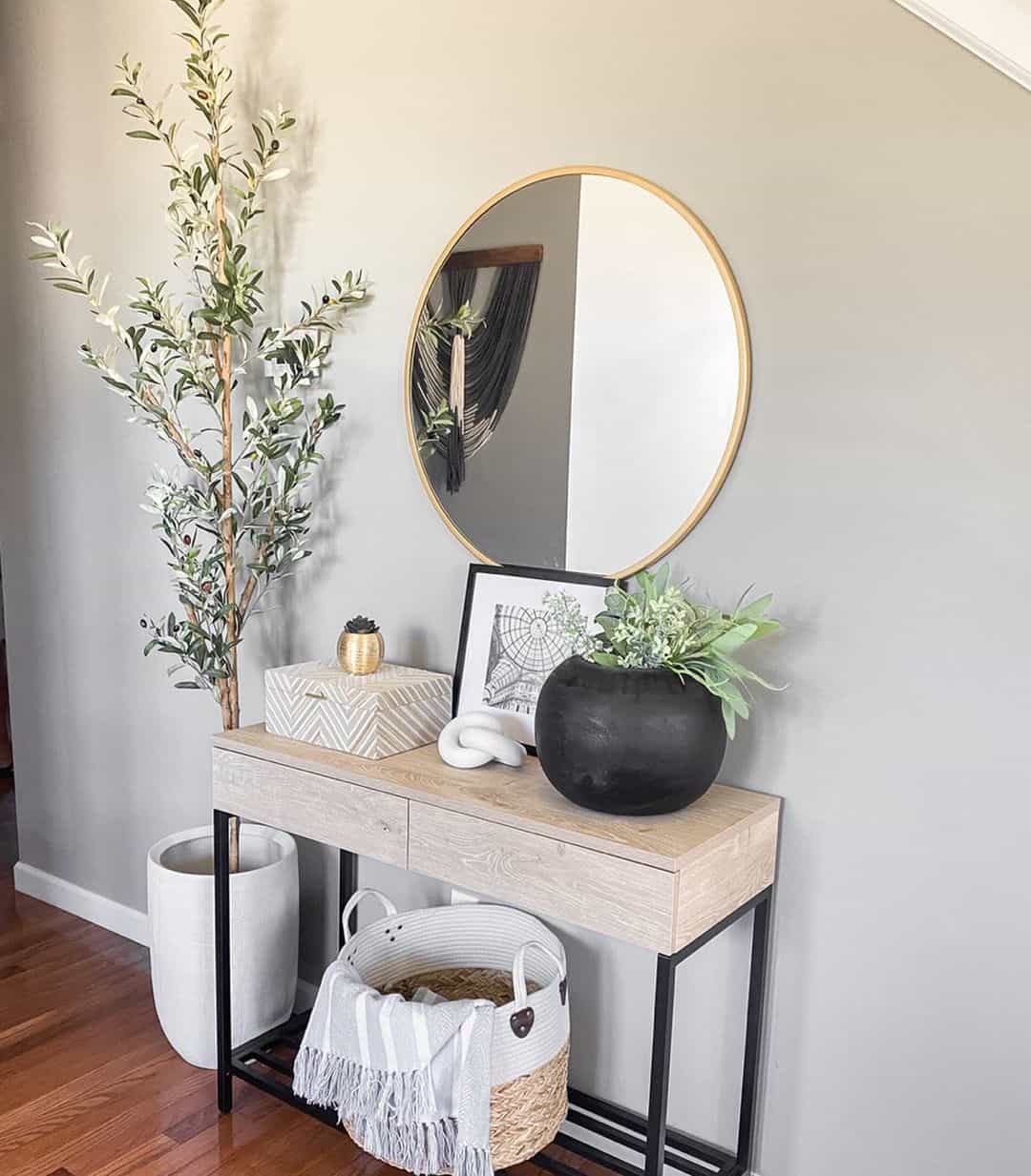 Round Mirror with Thin Natural Wood Frame
