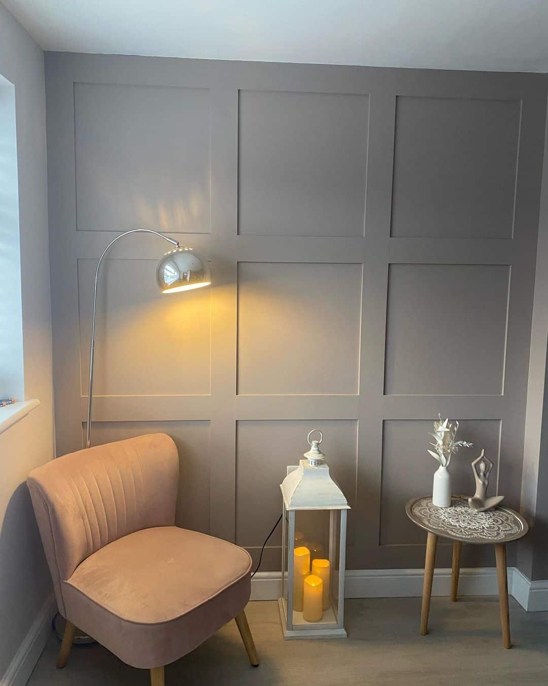 Square-Paneled Walls for a Moody, Textured Backdrop