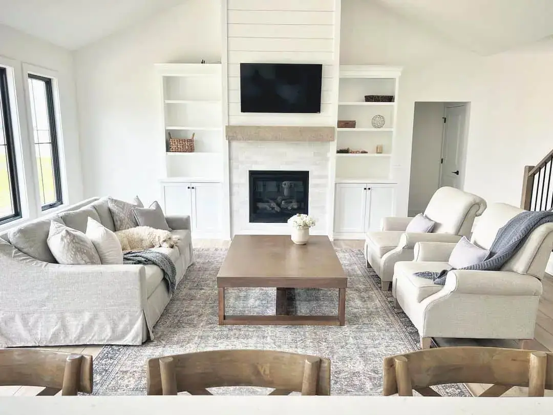 Anchor Your Seating Area with a Distressed Pattern Rug