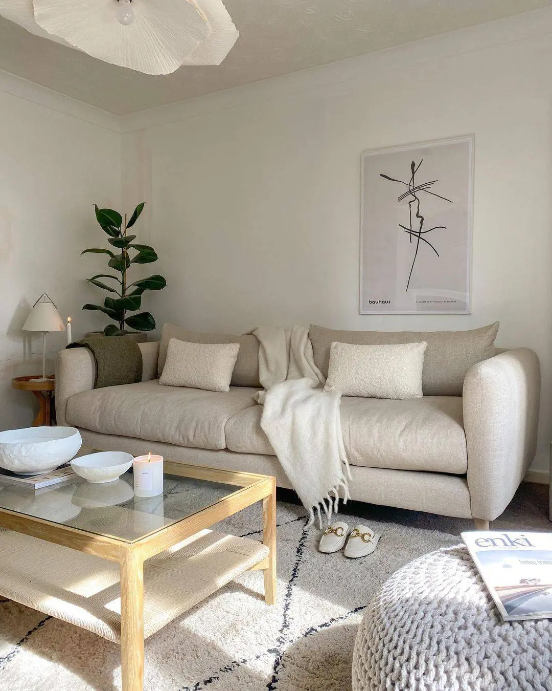 Layer Textures for a Cozy Feel with a Fringed Throw