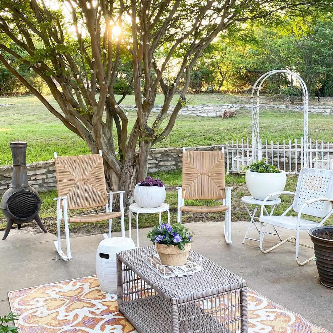 Woven Rockers Add Natural Texture to Patio Seating