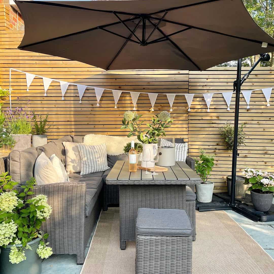 White Bunting Adds a Festive Touch to Slatted Fencing