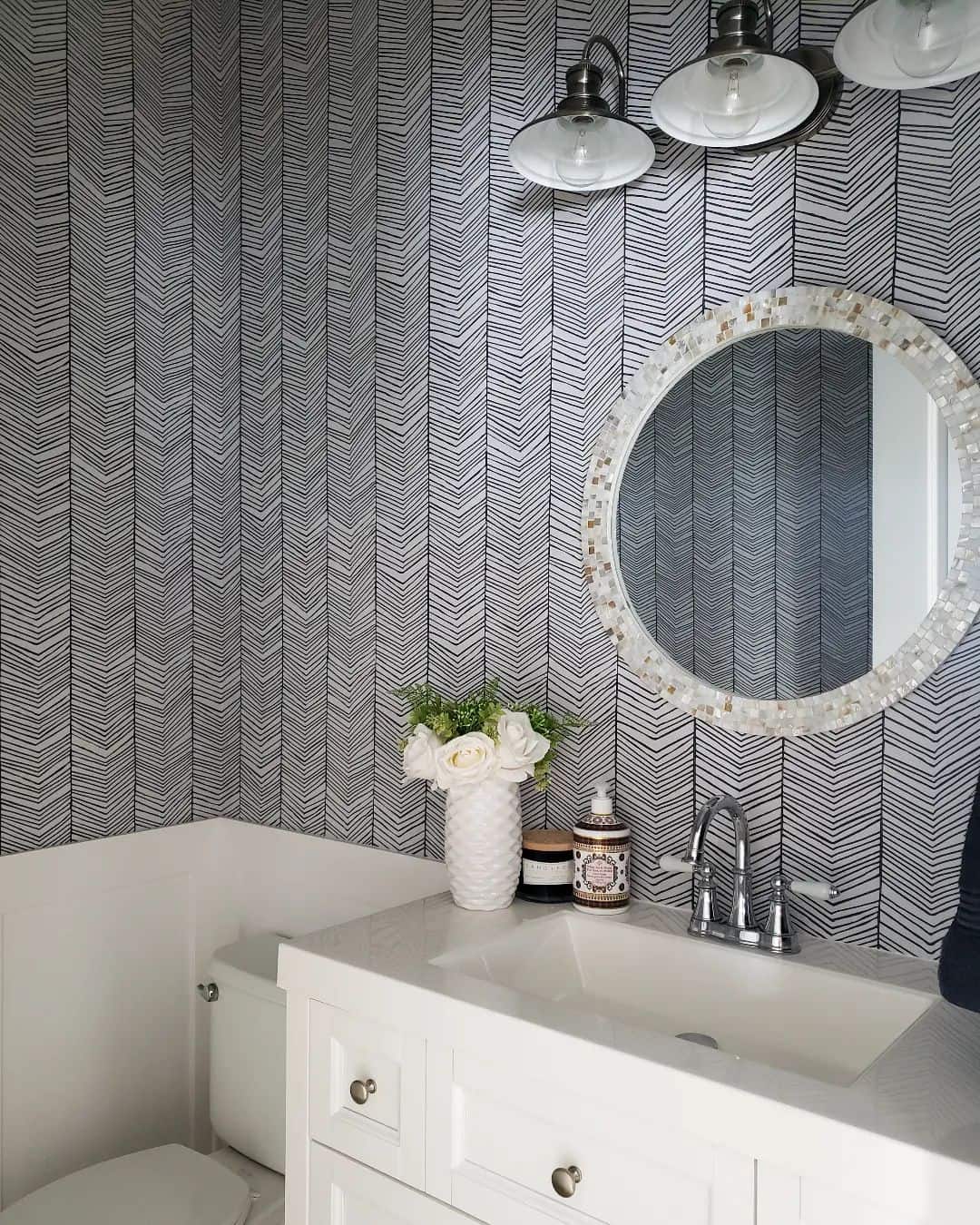 Chevron Wallpaper Creates a Striking Vertical Accent