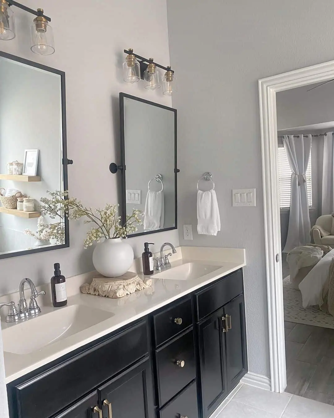Clear Glass Vanity Lights With Brass Accents