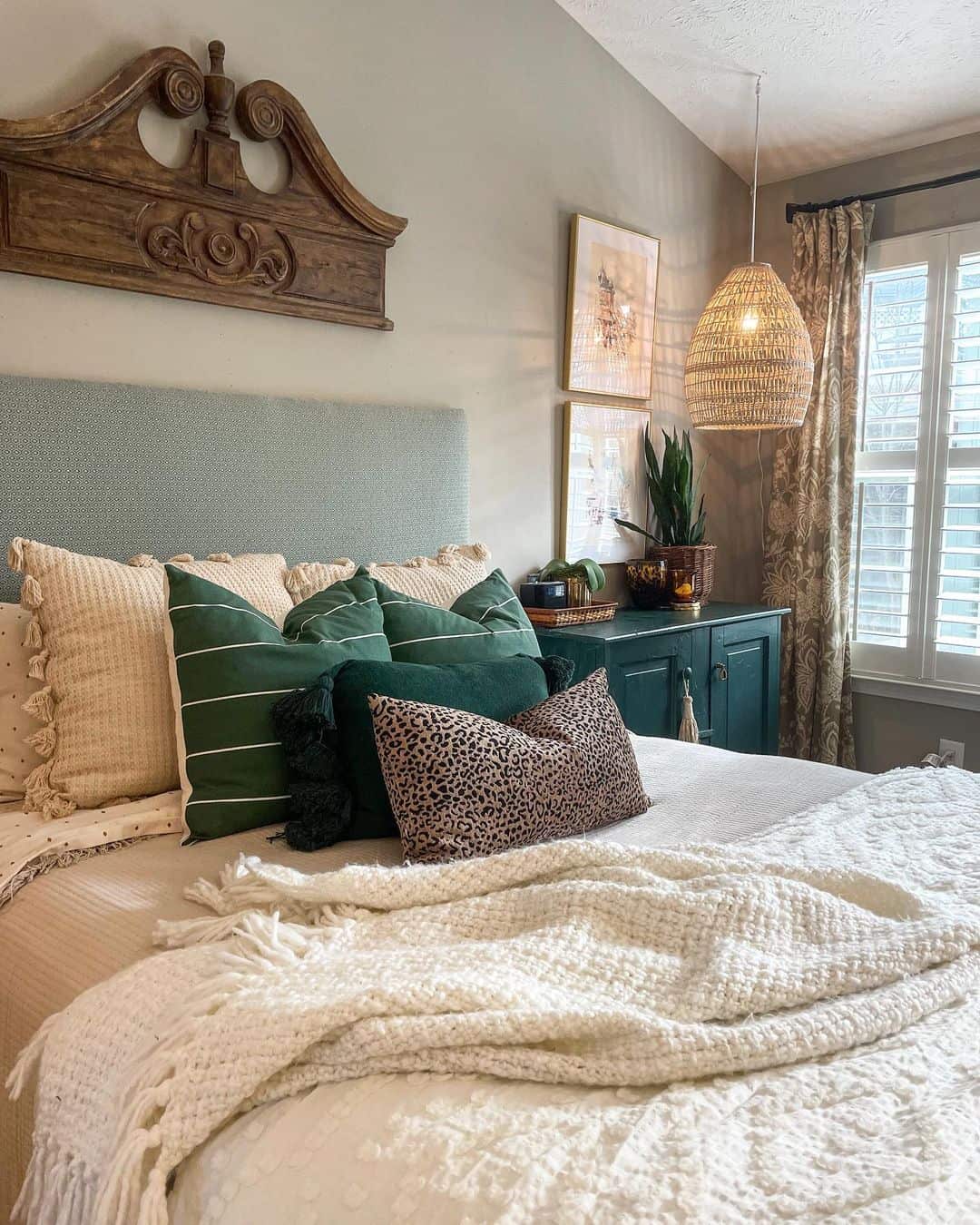 Deep Emerald Pillows Add a Rich Layer of Color