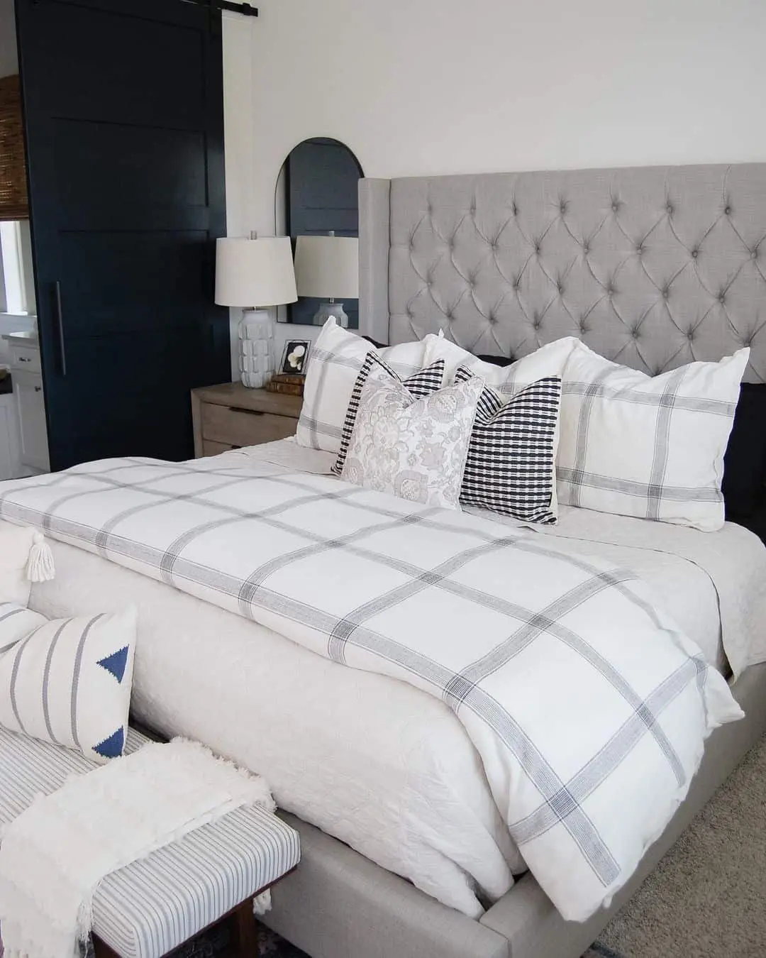 Tufted Upholstered Headboard Adds Subtle Softness to the Bed