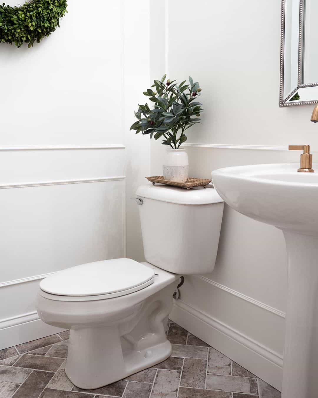 Woven Tray for Toilet Tank Decor