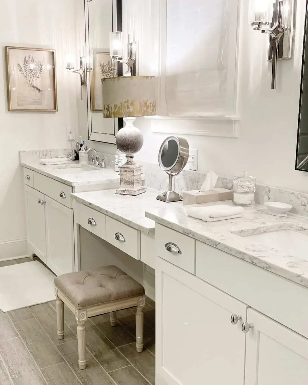 Tufted Vanity Stool Adds a Soft Seating Spot