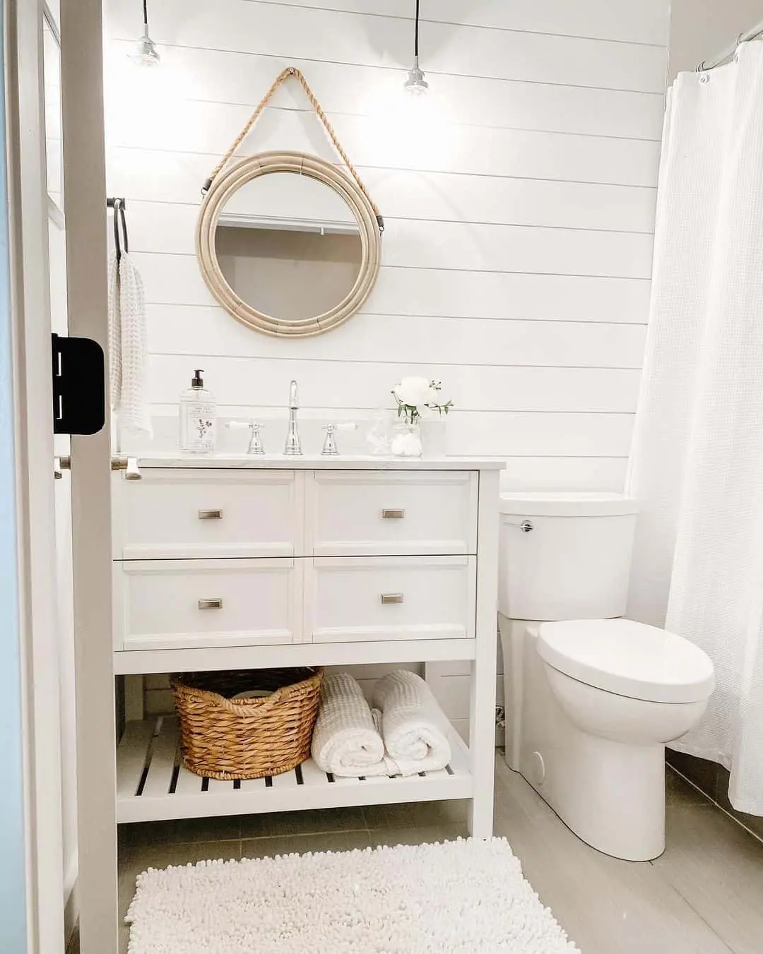 Bring Natural Texture with a Round Rattan Mirror
