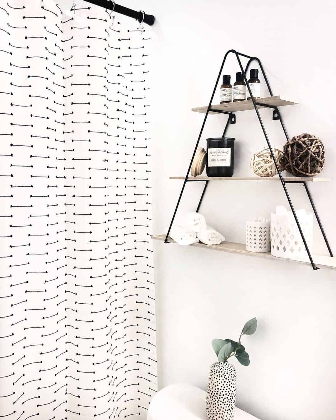 Dash Pattern for Playful Graphic Detail