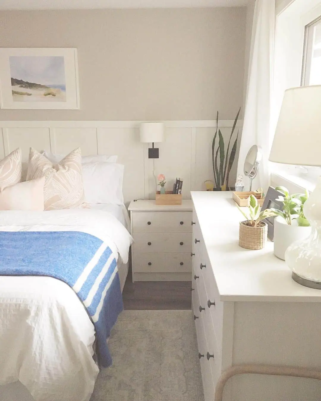 Board and Batten Walls Create Cozy Nooks