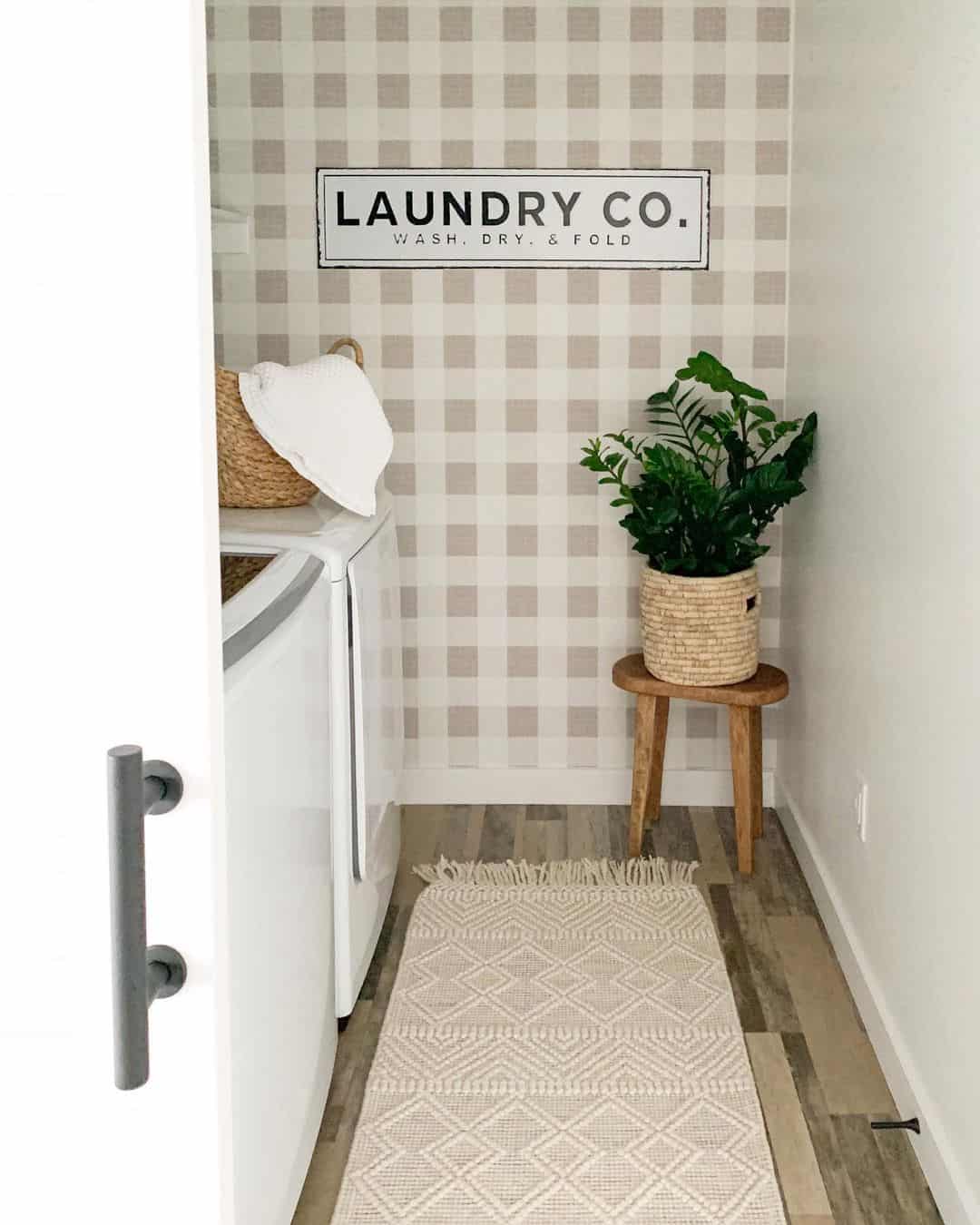 Buffalo Check Wallpaper Adds Pattern Above Laundry Machines